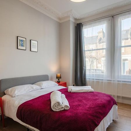 Appartamento Comfortable Flat In Hammersmith Londra Esterno foto