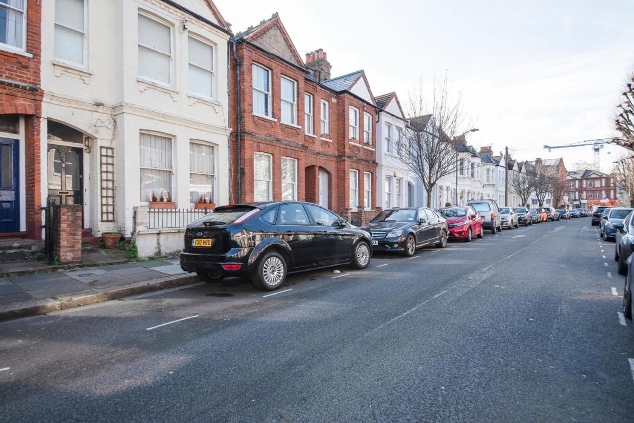 Appartamento Comfortable Flat In Hammersmith Londra Esterno foto